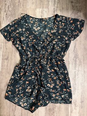 Dark Teal Floral Top with Orange and Cream Blooms Size M